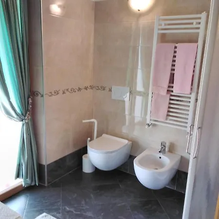 住宿加早餐酒店 卡门比昂达尼住宿加早餐旅馆 3*